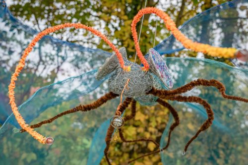 Prototypen Preview „Geniale Insekten – Ein Hilferuf Aus Dem Mikrokosmos!“ Vom Point Of Smile Interdisziplinäre Kunst Und Kultur E.V. Und Der Schreberjugend Niedersachsen Auf Dem Freigelände Der Alten Schule In Bantorf / Barsinghausen.